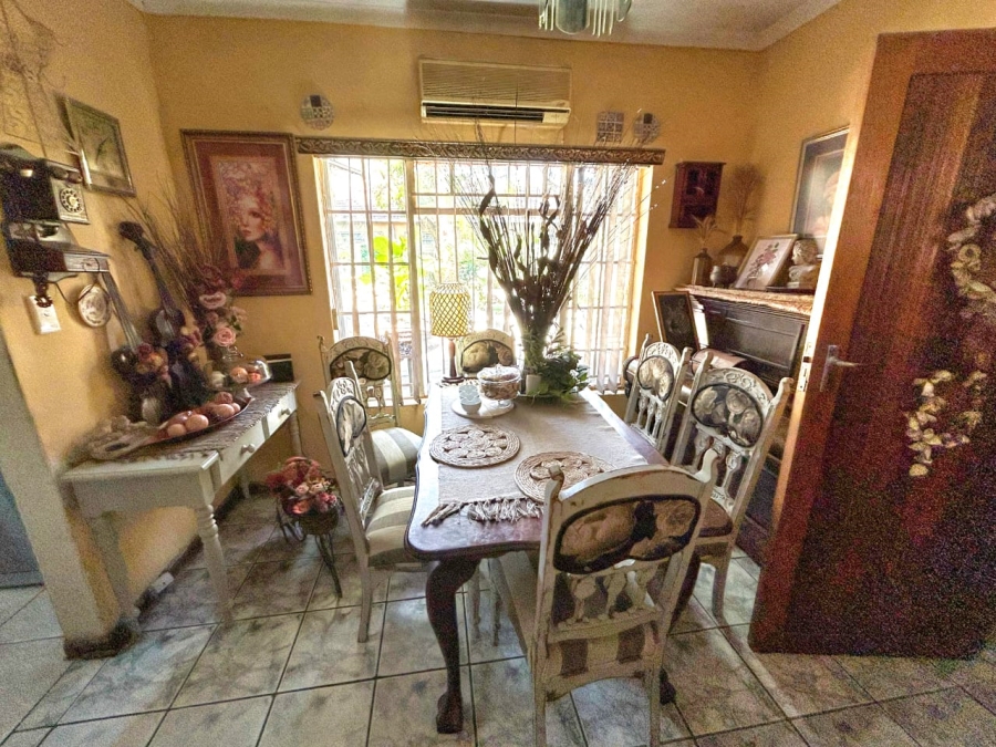 6 Bedroom Property for Sale in Brits North West